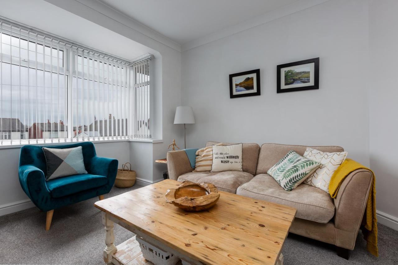 Hillside House - 2 Bedrooms Parking Wi-Fi Hospital Blackpool Exterior foto